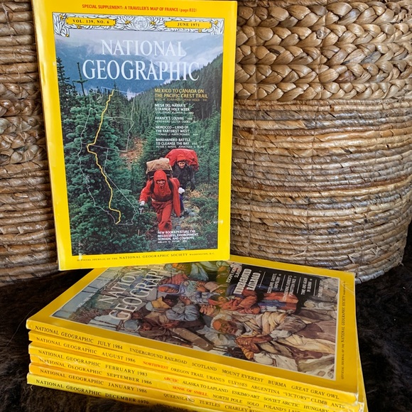 🎁 FREE Vintage National Geographic Magazine 70’s- 80’s - Picture 3 of 3